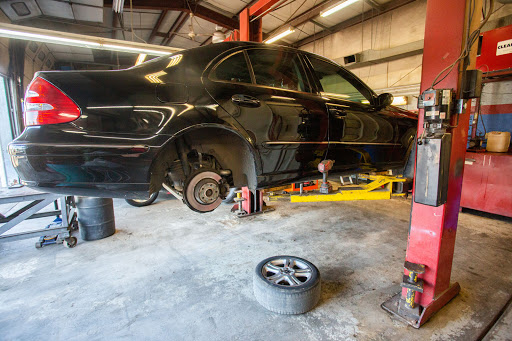 Auto Repair Shop «Route 83 Auto Center Inc», reviews and photos, 133 West Rd, Ellington, CT 06029, USA
