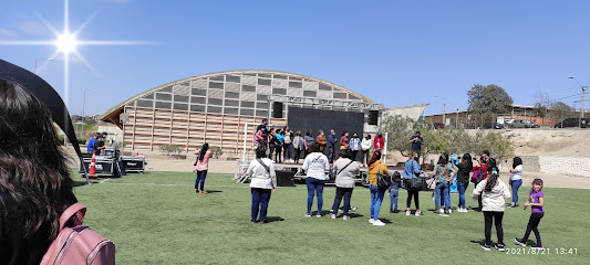 Gimnasios Polideportivos De La UTA - Luis Crignola 2401, Arica, Arica y Parinacota, Chile