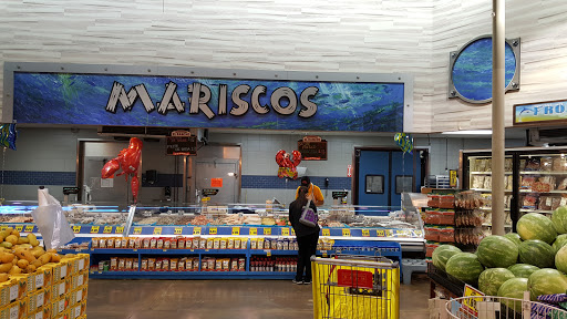 Mexican Grocery Store «El Rancho Supermarket», reviews and photos, 1212 N Beach St, Fort Worth, TX 76111, USA