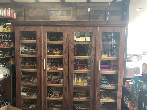 Tobacco Shop «Tobacconist», reviews and photos, 8027 W 79th St, Justice, IL 60458, USA
