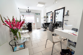 The Beauty Lounge E11