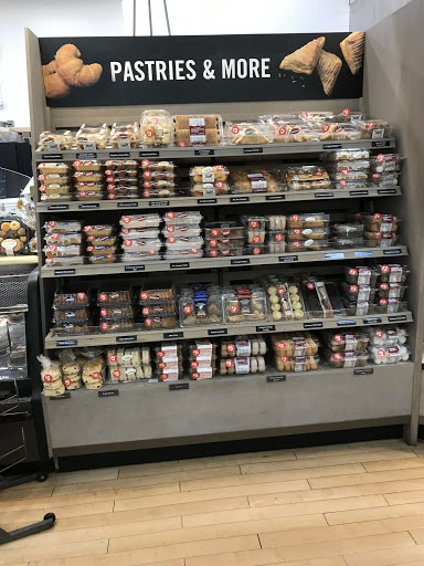 Grocery Store «Giant Food Stores», reviews and photos, 3400 Concord Rd, Aston, PA 19014, USA