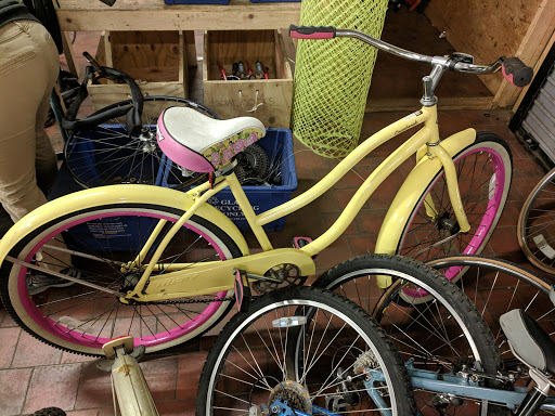 Bicycle Repair Shop «The Broke Spoke Community Bike Shop», reviews and photos, 501 W 6th St #130, Lexington, KY 40508, USA