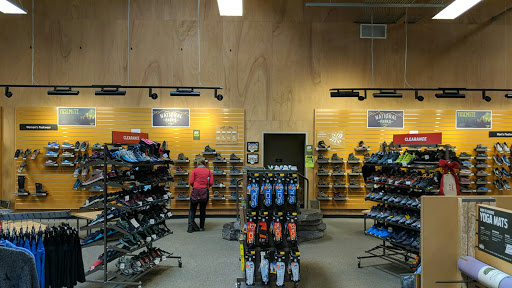 Camping Store «REI», reviews and photos, 710 S Rampart Blvd, Las Vegas, NV 89145, USA