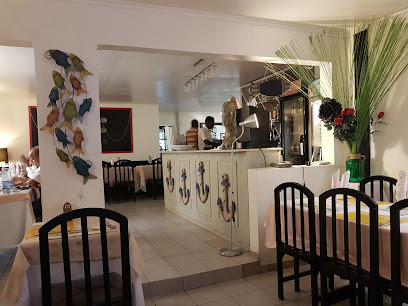 Restaurant Le Mississipi - 9CQW+MVW, Yves Digo Blvd, Libreville, Gabon