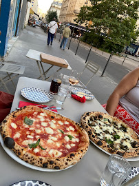 Plats et boissons du A Smorfia Pizzeria à Paris - n°16