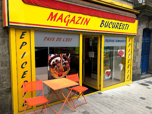 Épicerie « Magazinul Bucuresti » à Fougères