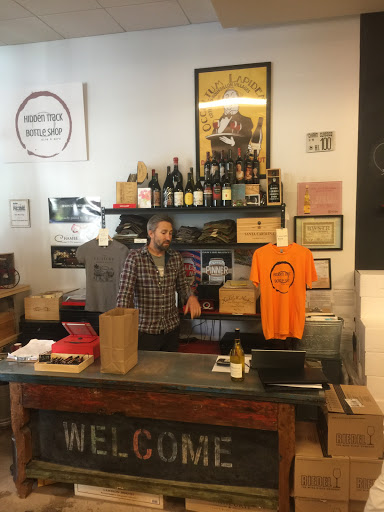 Wine Store «Hidden Track Bottle Shop», reviews and photos, 111 W Monroe St #120, Phoenix, AZ 85003, USA