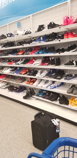 Clothing Store «Ross Dress for Less», reviews and photos, 3201 Eastway Dr, Charlotte, NC 28205, USA