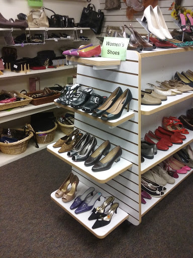 Thrift Store «Assistance League of Austin», reviews and photos, 4901 Burnet Rd, Austin, TX 78756, USA