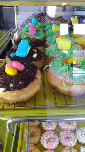 Donut Shop «AM Donut & Yogurt», reviews and photos, 305 Huntington Dr, Monrovia, CA 91016, USA