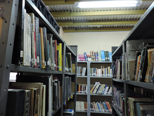 Biblioteca Carrera de Arquitectura - UCB La Paz