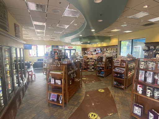 Car Wash «Fairway Car Wash», reviews and photos, 9110 Fairway Dr, Roseville, CA 95678, USA