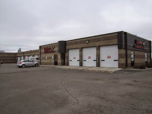 Auto Body Shop «Luther Collision & Glass - Fargo», reviews and photos, 3215 33rd St S, Fargo, ND 58104, USA