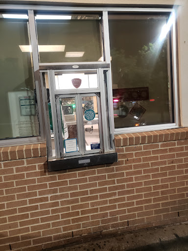 Bakery «Krispy Kreme Doughnuts», reviews and photos, 2600 S Cooper St, Arlington, TX 76015, USA