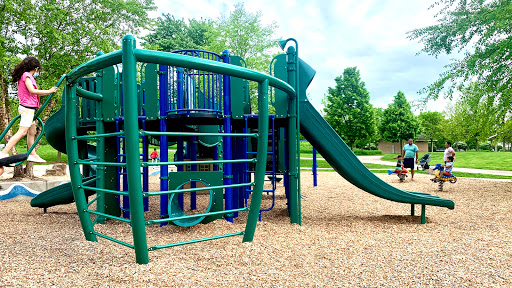 Park «Spring Lake Park», reviews and photos, 396 Springlake Ln, Aurora, IL 60504, USA