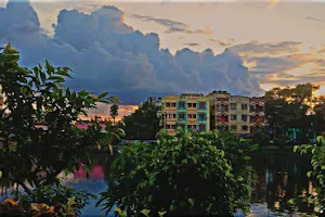 Lake Villa Apartment image