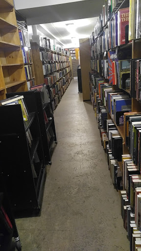 Used Book Store «The Midtown Scholar Bookstore», reviews and photos, 1302 N 3rd St, Harrisburg, PA 17102, USA