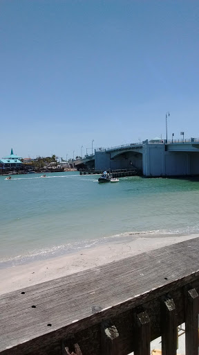 Jewelry Store «Gray Jewelers», reviews and photos, 172 Johns Pass Boardwalk W, Madeira Beach, FL 33708, USA