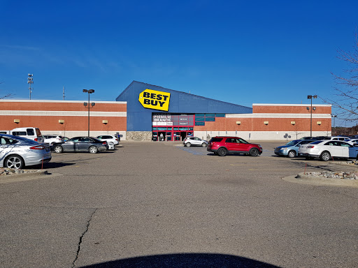 Electronics Store «Best Buy», reviews and photos, 300 Brown Rd, Auburn Hills, MI 48326, USA