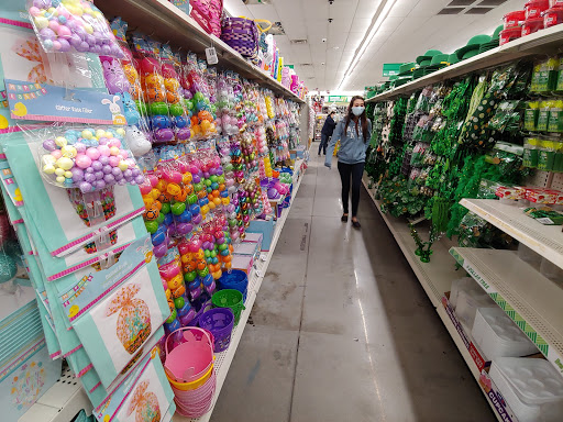Dollar Store «Dollar Tree», reviews and photos, 2375 S Hwy 27, Clermont, FL 34711, USA