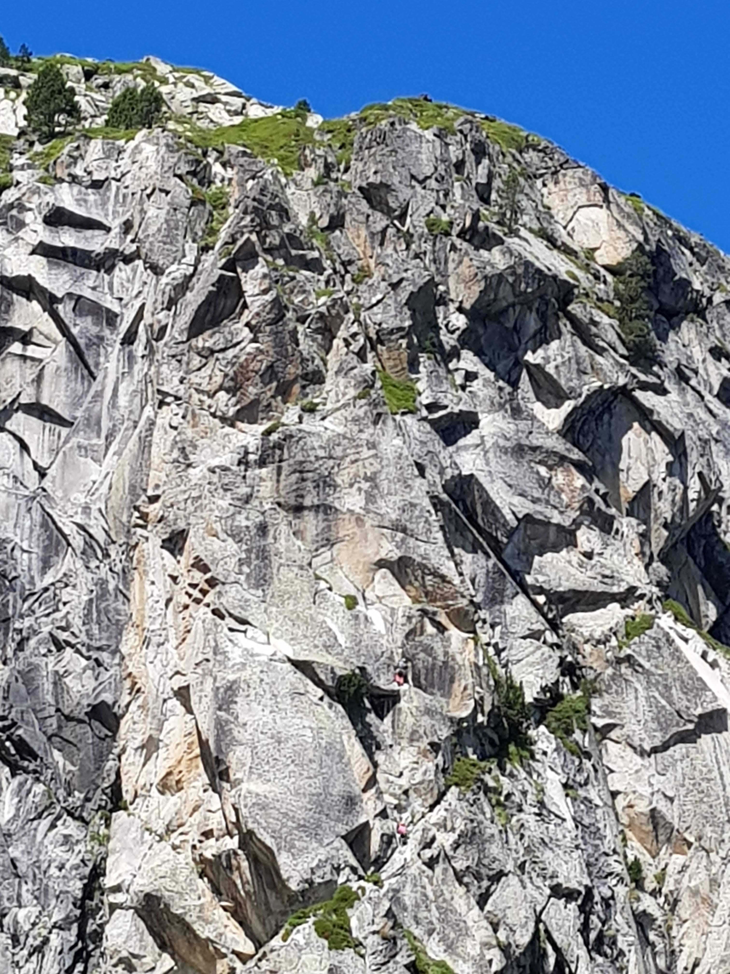 Photo n° 17 de l'avis de albert.u fait le 10/07/2019 à 13:10