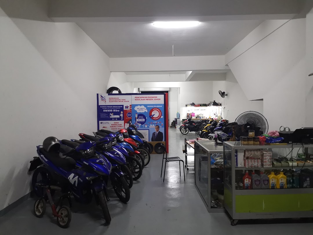 Twenty seven garage (motorcycles)