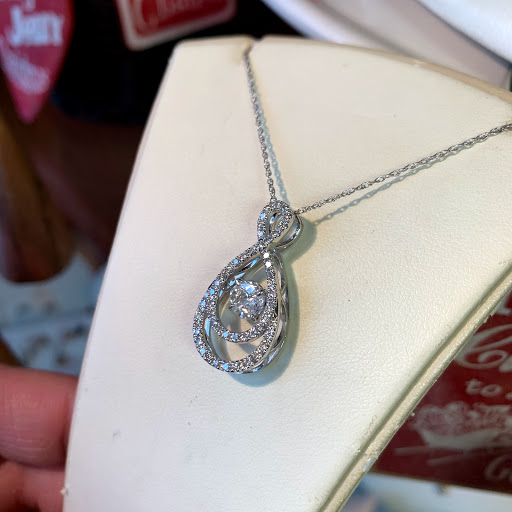 Jewelry Store «Garden of Gems Custom Jewelry», reviews and photos, 668 Quinan St #100, Pinole, CA 94564, USA