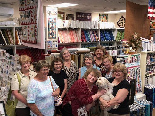 Quilt Shop «In Stitches Quilt & Fabric», reviews and photos, 4017 Conrad Weiser Pkwy, Womelsdorf, PA 19567, USA