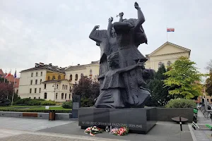 Pomnik Walki i Męczeństwa Ziemi Bydgoskiej image