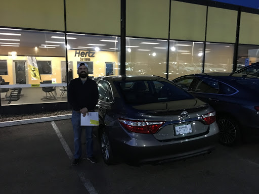 Used Car Dealer «Hertz Car Sales Denver», reviews and photos, 4940 S Broadway, Englewood, CO 80113, USA