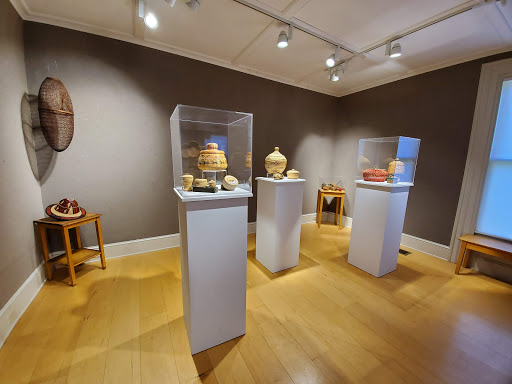 Art Center «Thousand Islands Arts Center ~ Handweaving Museum & Arts Center», reviews and photos, 314 John St, Clayton, NY 13624, USA