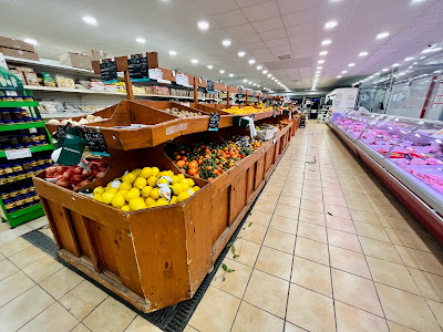 Marché Entrepôt Paray 2 à Paray-Vieille-Poste