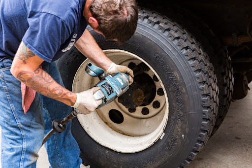 Tire Shop «East Coast Tire & Auto Repair», reviews and photos, 107 Eastern Ave, Gloucester, MA 01930, USA