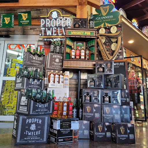 Liquor Store «Big Bear Wine & Liquor, Inc.», reviews and photos, 2037 S Pueblo Blvd, Pueblo, CO 81005, USA