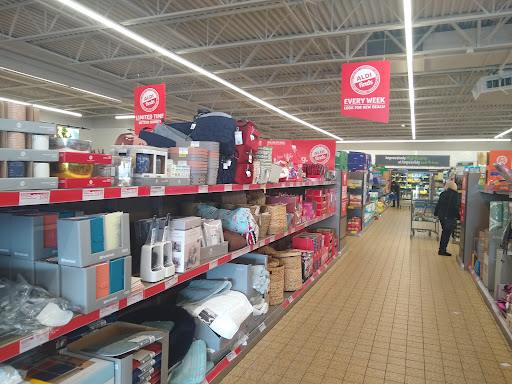 Supermarket «ALDI», reviews and photos, 11340 S Cicero Ave, Alsip, IL 60803, USA