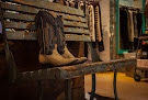 Stores to buy women's cowboy boots Seattle