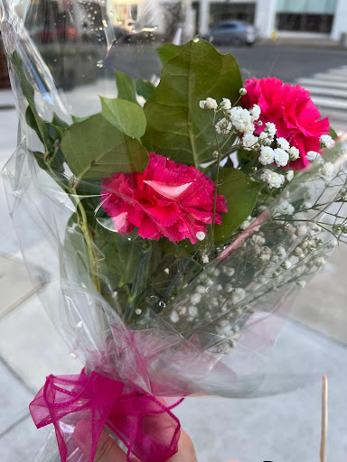 Florist «Twin Towers Florist *FLOWERS*», reviews and photos, 1000 Wilson Blvd m735, Arlington, VA 22209, USA