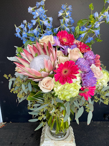 Florist «Kikilis Florist», reviews and photos, 417 S Pinellas Ave, Tarpon Springs, FL 34689, USA