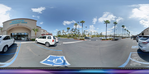 Consignment Shop «Home Consignment Center - Foothill Ranch», reviews and photos, 26662 Portola Pkwy, Foothill Ranch, CA 92610, USA