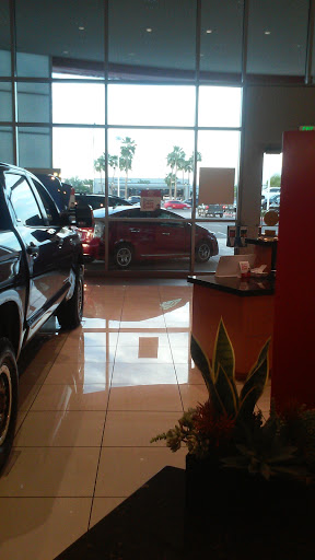 Toyota Dealer «Larry H. Miller Toyota Peoria», reviews and photos, 8633 W Bell Rd, Peoria, AZ 85382, USA