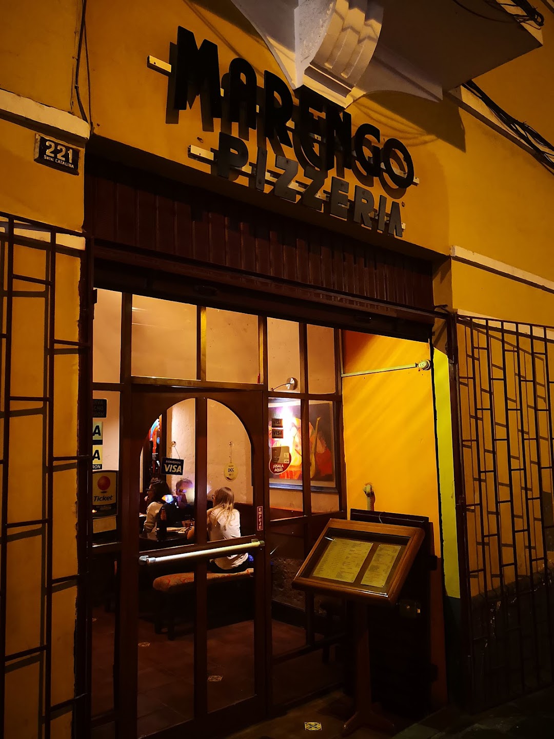 MARENGO PIZZERIA - AREQUIPA