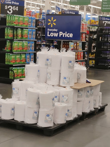 Department Store «Walmart Supercenter», reviews and photos, 6111 Jefferson Ave, Newport News, VA 23605, USA