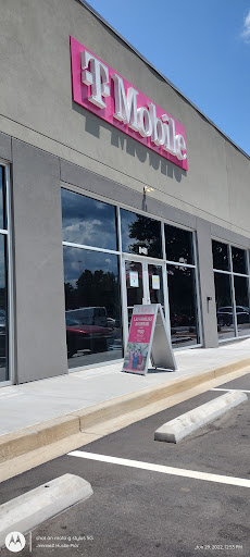 Cell Phone Store «T-Mobile», reviews and photos, 805 Patton Ave, Asheville, NC 28806, USA