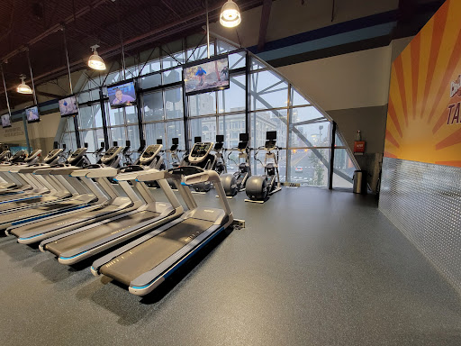 Health Club «Crunch - Scranton», reviews and photos, 300 Lackawanna Ave, Scranton, PA 18503, USA