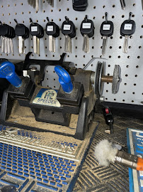 City Locksmiths - Photo 7 - Car repair in St Louis Park, MN, Minneapolis