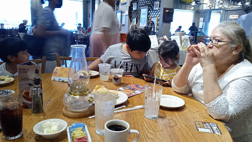 American Restaurant «Cracker Barrel Old Country Store», reviews and photos, 6251 Westport Ave, Shreveport, LA 71129, USA