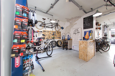 Steedy Trott / Vente et réparation de trottinettes électriques à Marseille