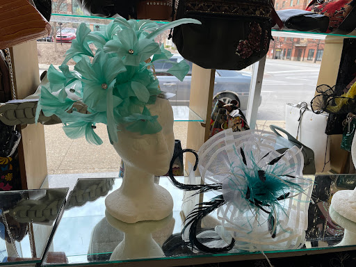 Shoe Store «Pix Shoes of Louisville», reviews and photos, 201 S Preston St, Louisville, KY 40202, USA