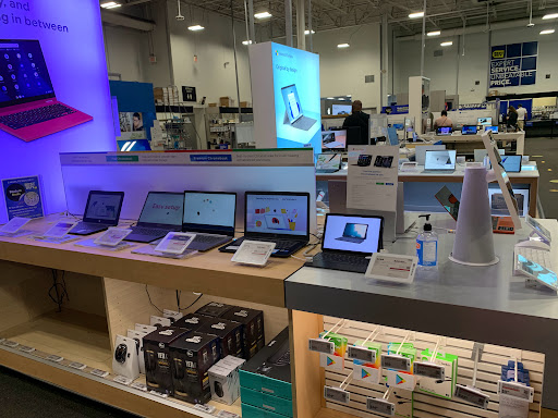 Electronics Store «Best Buy», reviews and photos, 1880 Palm Beach Lakes Blvd, West Palm Beach, FL 33401, USA